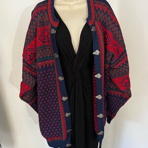 VINTAGE NORWEGIAN Women's Red and Blue Wool Sweater